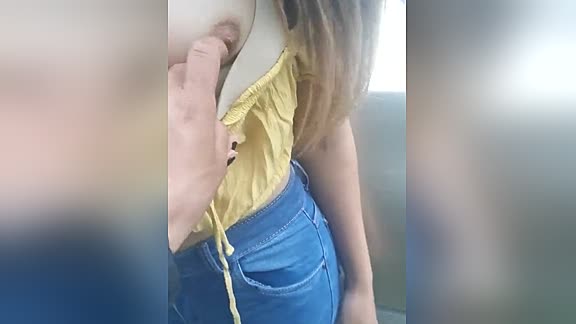 Public fucking his hot girlfriend 🔥