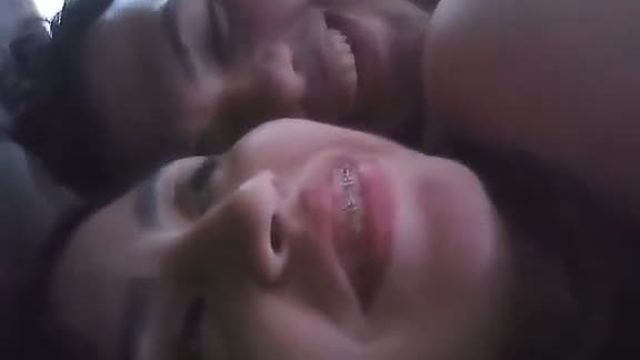 Seducing his hot girlfriend 🔥