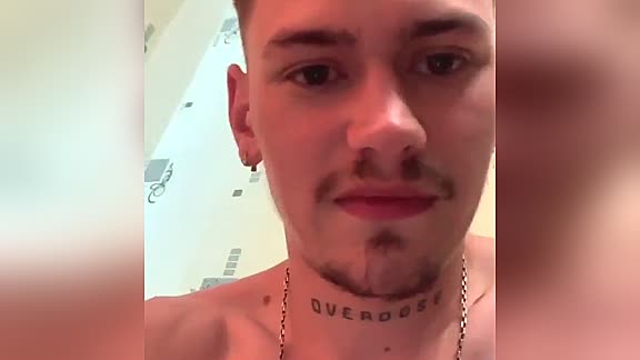 Dude fucks his hot girlfriend 💦