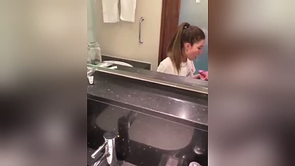 Public bathroom facial 💦