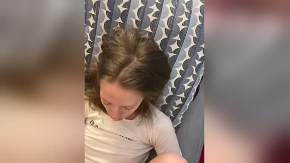 Dirty slut with a nice pussy 😳